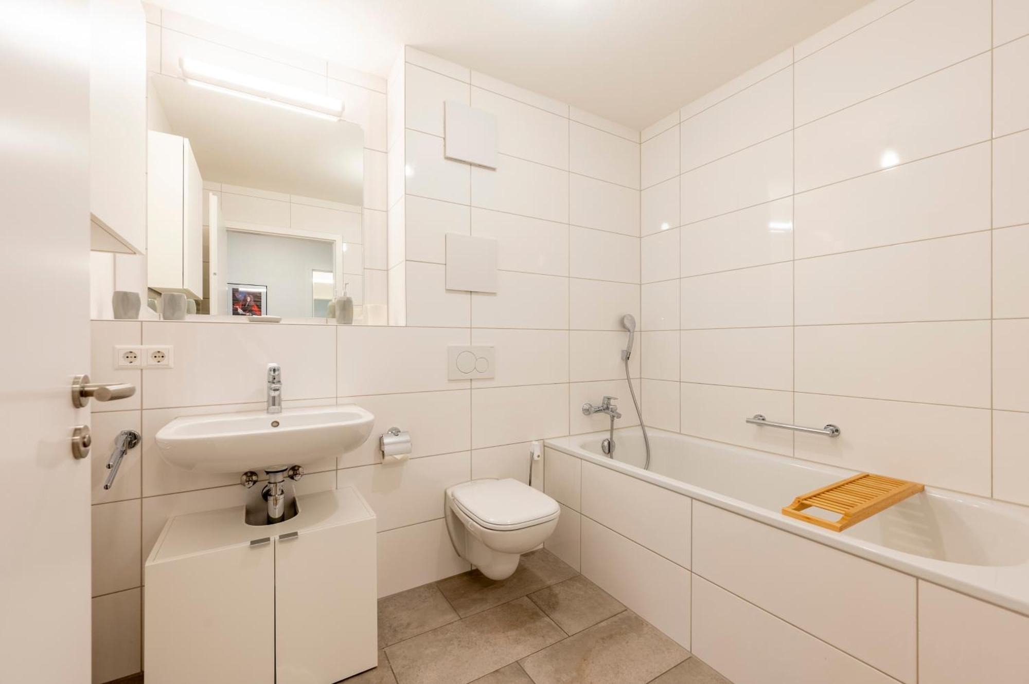 Exquis 2Br Luxus Apartment Tao I Parken I Netflix I Garten I Familienfreundlich I Holzgerlingen Exterior foto